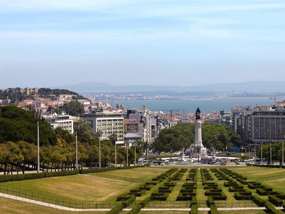 White And Grey Lisbon Appartement Buitenkant foto